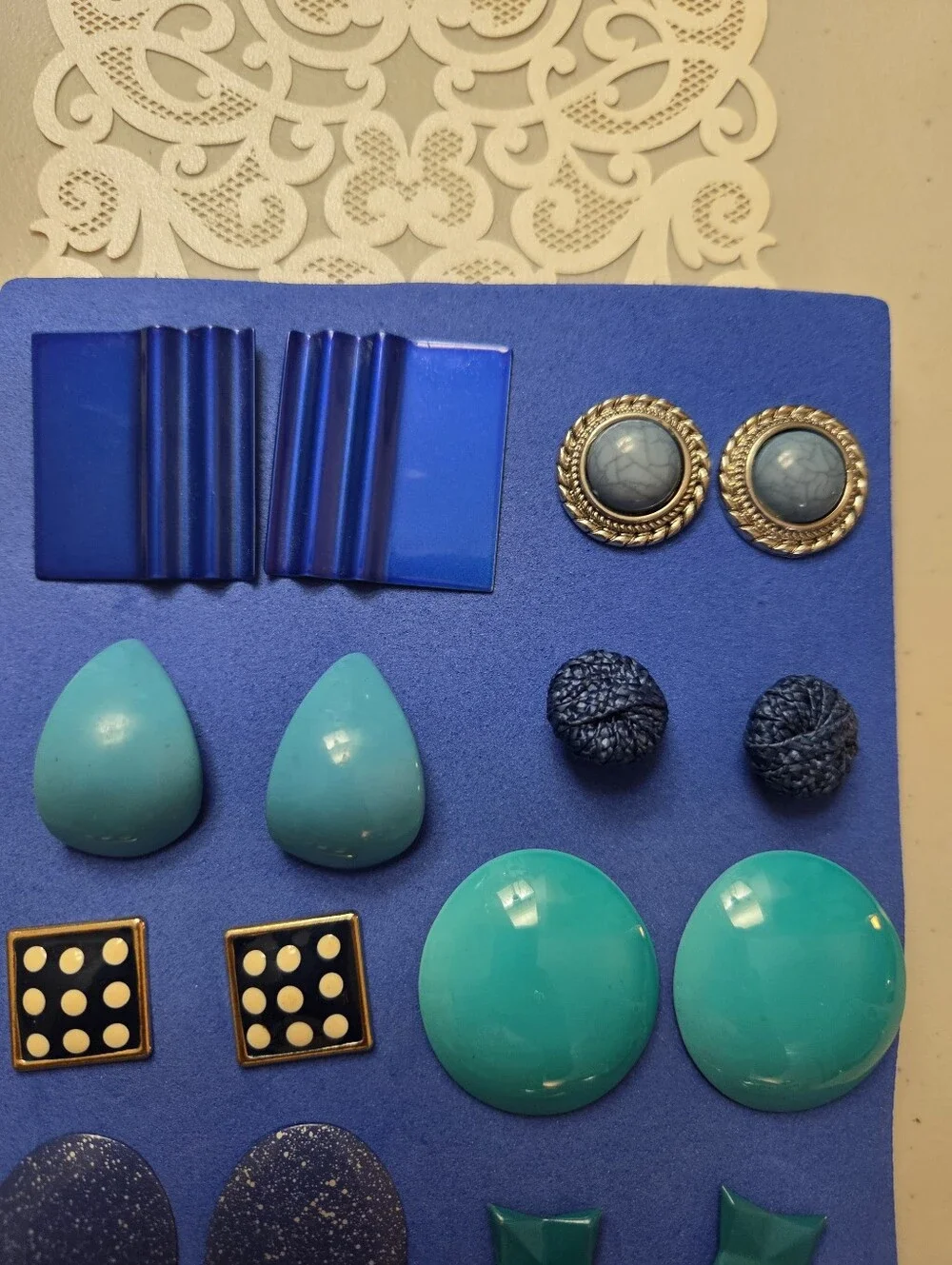 Assorted Blue & Turquoise Vintage Pierced Earring Set - 10 Pairs - Picture 3 of 5